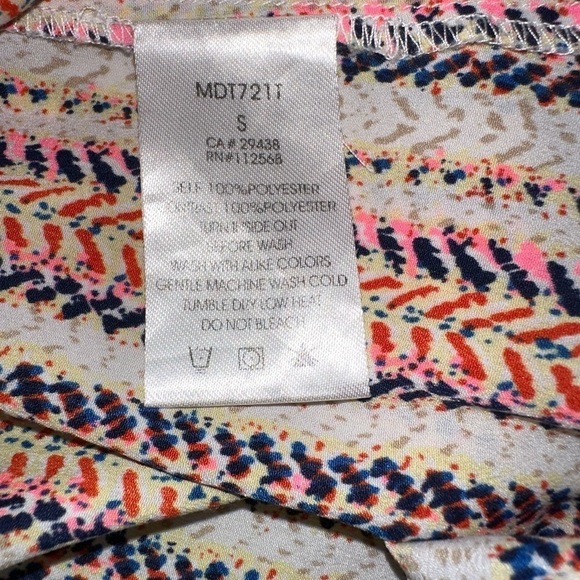 FINAL SALE  Miss Me Lightweight Sleeveless Summer Top Small - Picture 5 of 5